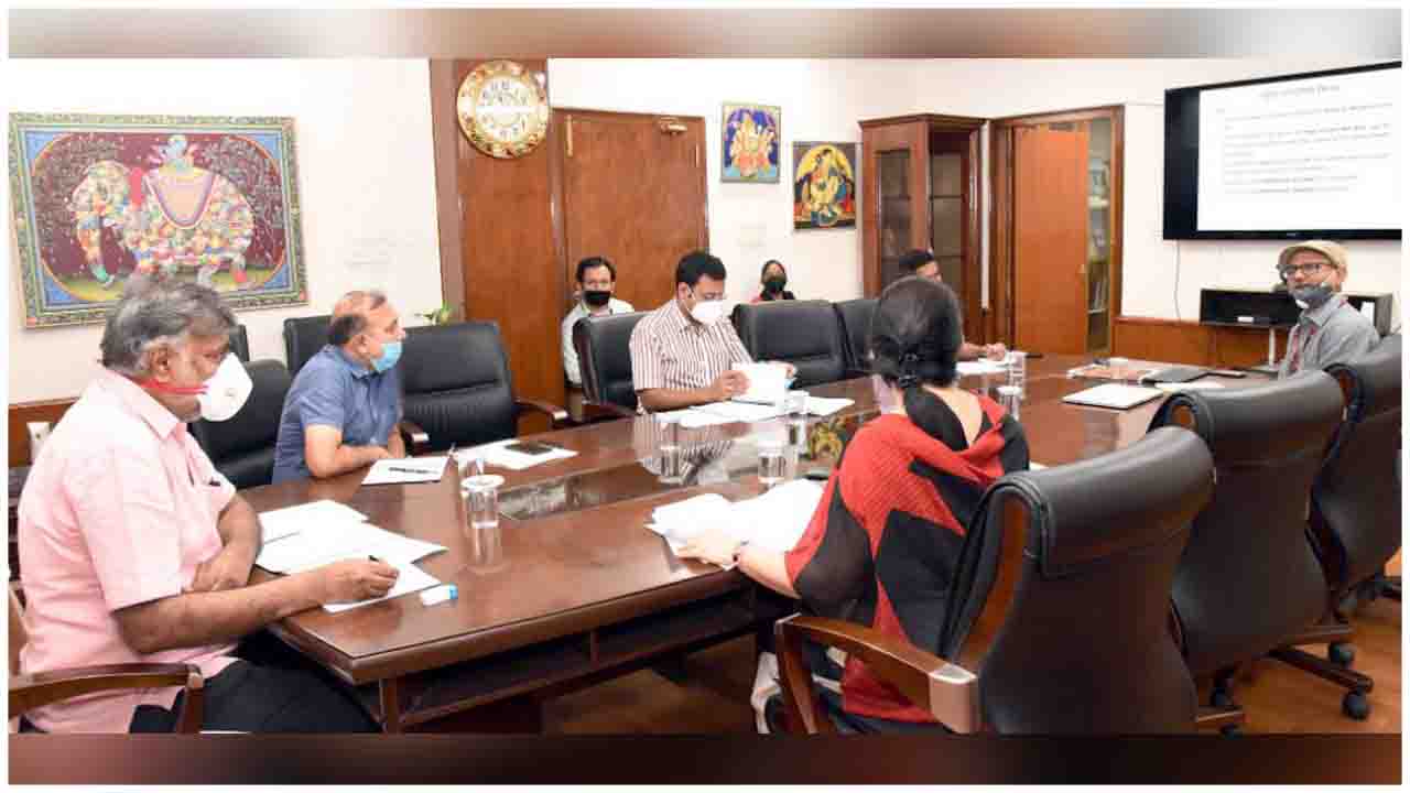 The Minister of State for Culture and Tourism (Independent Charge), Shri Prahlad Singh Patel presiding over a review meeting of the National Mission for Manuscripts